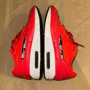 Women’s Nike Air Max